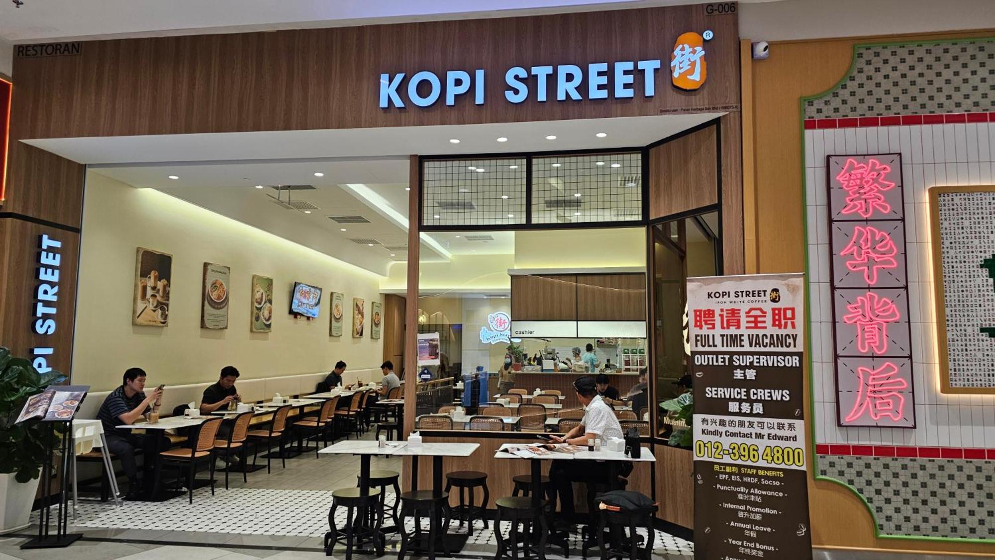 Bloomsvale Kl By Penguin N' Bee Staycation *